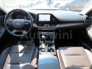 2018 HYUNDAI GRANDEUR IG AZERA 3.0 LPI MORDERN - 9
