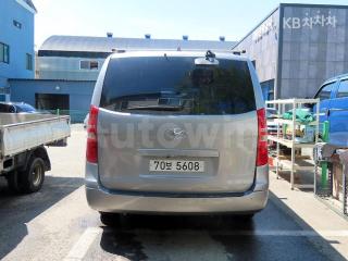 KMJWA37KBHU892872 2017 HYUNDAI GRAND STAREX H-1 캠핑카-3