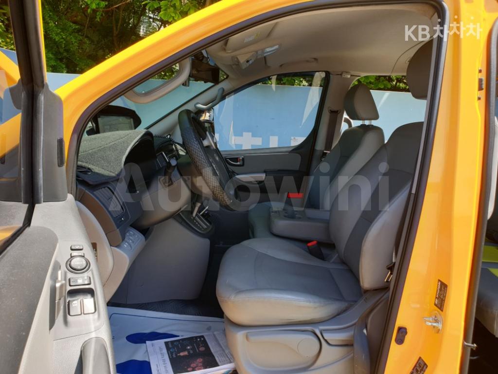2019 HYUNDAI  GRAND STAREX LPI 어린이버스 15 SEATS - 9