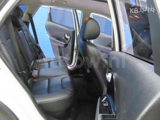 2017 KIA NIRO 1.6 PHEV PRESTIGE - 11