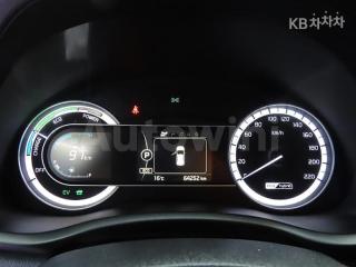 2017 KIA NIRO 1.6 PHEV PRESTIGE - 13