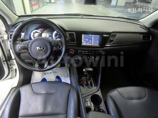 2018 KIA NIRO 1.6 NOBLESSE - 10