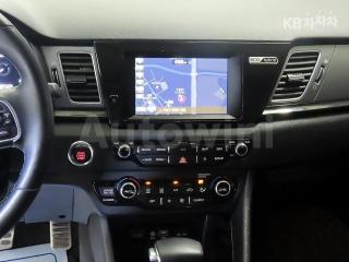 2018 KIA NIRO 1.6 NOBLESSE - 11