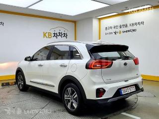 KNACB81CGLA420647 2020 KIA  NIRO 1.6 HEV PRESTIGE-3