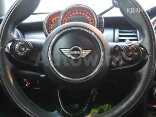 2015 MINI COOPER 5DOORS 1.5 미드트림 - 17