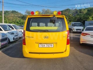 KMJWA37KBHU855190 2017 HYUNDAI GRAND STAREX H-1 15 SEATS 어린이버스 LUXURY-2