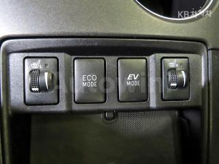 2017 TOYOTA CAMRY 2.5 HYBRID LE - 13