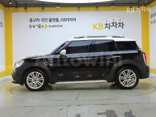 WMWYU1104J3D19347 2018 MINI COOPER COUNTRYMAN D ALL4 2.0 HIGH TRIM-2