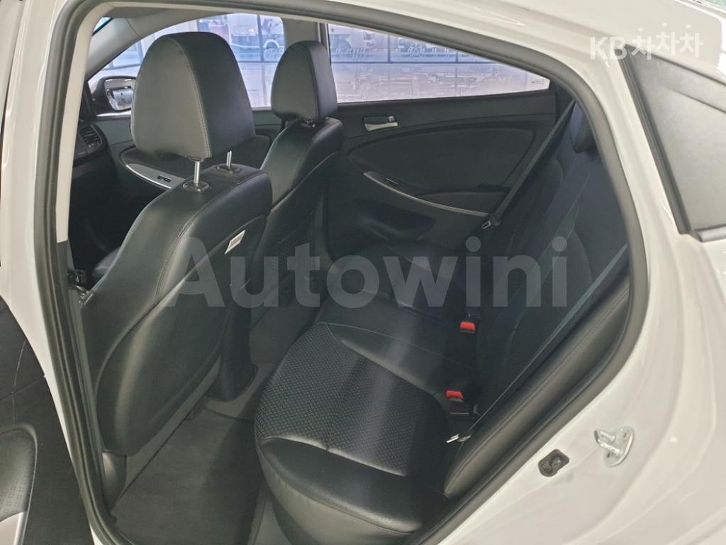 2019 HYUNDAI ACCENT  1.4 VVT SMART SPECIAL - 18