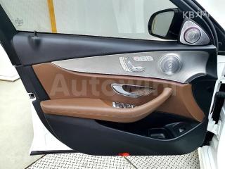 2018 MERCEDES BENZ E-CLASS W213  E300 AMG LINE - 8