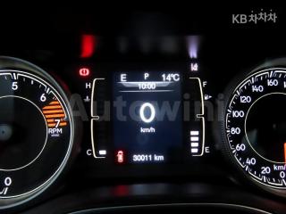 2019 JEEP CHEROKEE KL  2.4 GASOLINE AWD LONGITUDE HIGH - 8