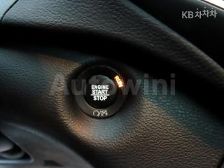 2019 JEEP CHEROKEE KL  2.4 GASOLINE AWD LONGITUDE HIGH - 15