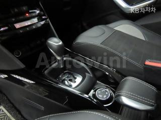 2019 PEUGEOT 2008 1.5 BLUEHDI ALLURE - 11