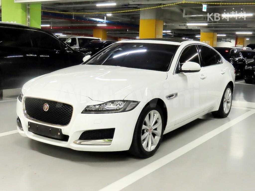 SAJBB4BN2KCY75831 2019 JAGUAR XF 2.0D PORTFOLIO-1