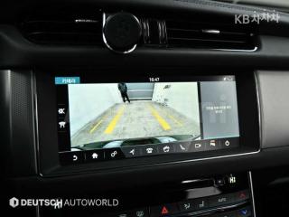 2019 JAGUAR XF 2.5T PORTFOLIO - 17