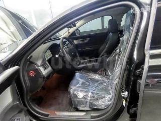 SAJBB4BG5HCY32031 2017 JAGUAR XF 2.5T PRESTIGE-5