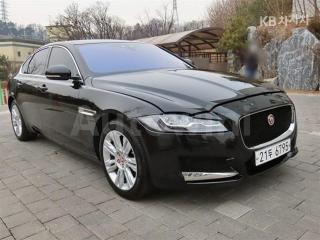 SAJBB4BN2HCY41266 2017 JAGUAR XF 2.0D PORTFOLIO-1