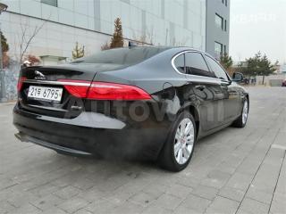 SAJBB4BN2HCY41266 2017 JAGUAR XF 2.0D PORTFOLIO-2