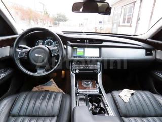 2017 JAGUAR XF 2.0D PORTFOLIO - 17