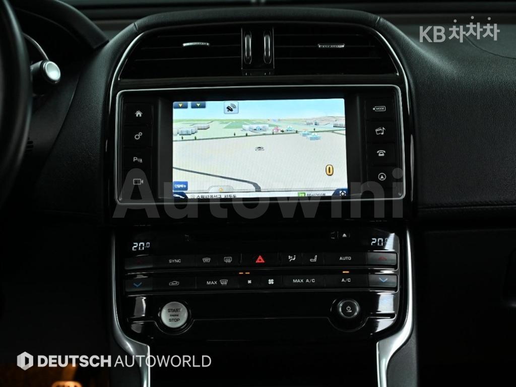 2016 JAGUAR XE 2.0 DIESEL PORTFOLIO - 14