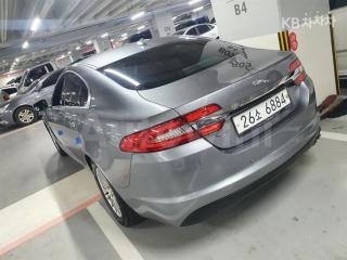 SAJAA05K6EDU23923 2014 JAGUAR XF 2.2D LUXURY-5