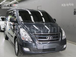 KMJWA37KBHU907909 2017 HYUNDAI GRAND STAREX H-1 12 SEATS WAGON CVX SMART-1