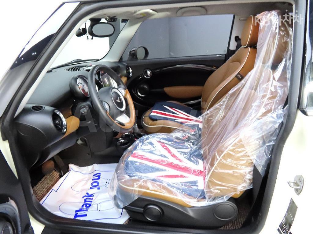 2010 MINI COOPER 1.6 메이페어 - 8
