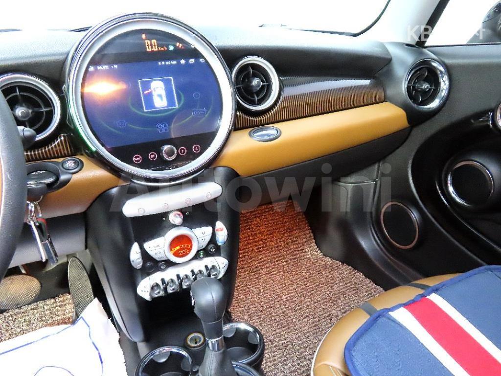 2010 MINI COOPER 1.6 메이페어 - 10