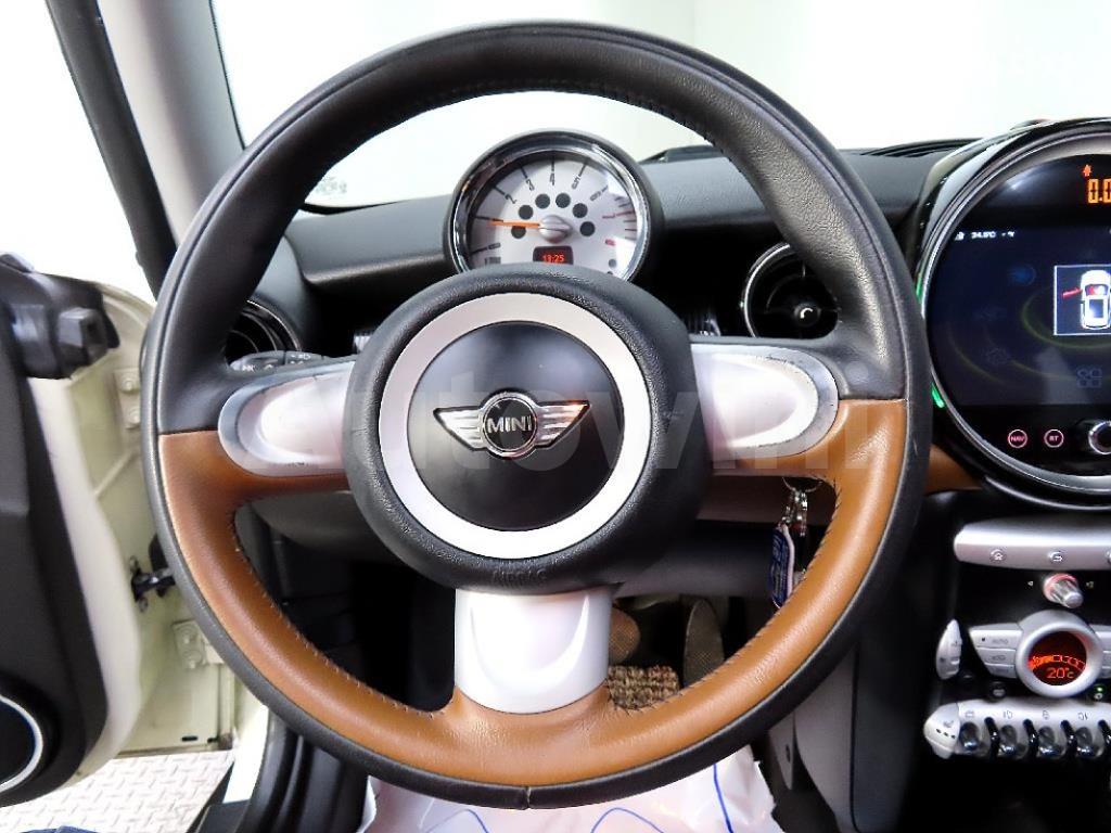 2010 MINI COOPER 1.6 메이페어 - 11
