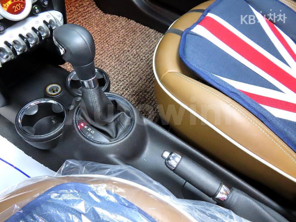 2010 MINI COOPER 1.6 메이페어 - 14