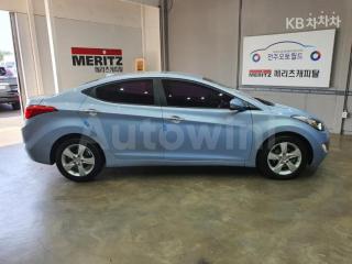 KMHDG41DBDU817106 2013 HYUNDAI AVANTE MD ELANTRA M16 GDI 에비뉴-3