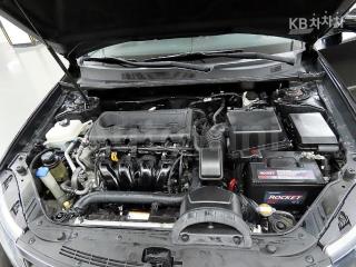 2010 KIA LOTZE INNOVATION OPTIMA MAGENTIS LEX20 PREMIUM - 17
