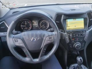 2018 HYUNDAI SANTAFE THE PRIME DIESEL R2.0 2WD 5 SEATS VALUEPLUS - 12