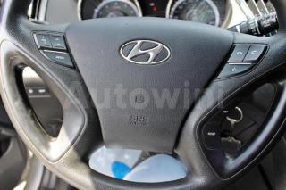 2011 HYUNDAI YF SONATA LPI LUXURY - 11