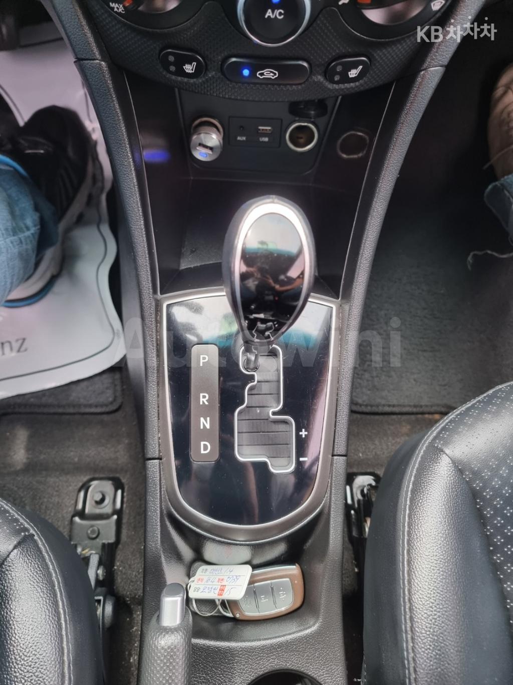2017 HYUNDAI ACCENT  1.4 VVT MORDERN - 8