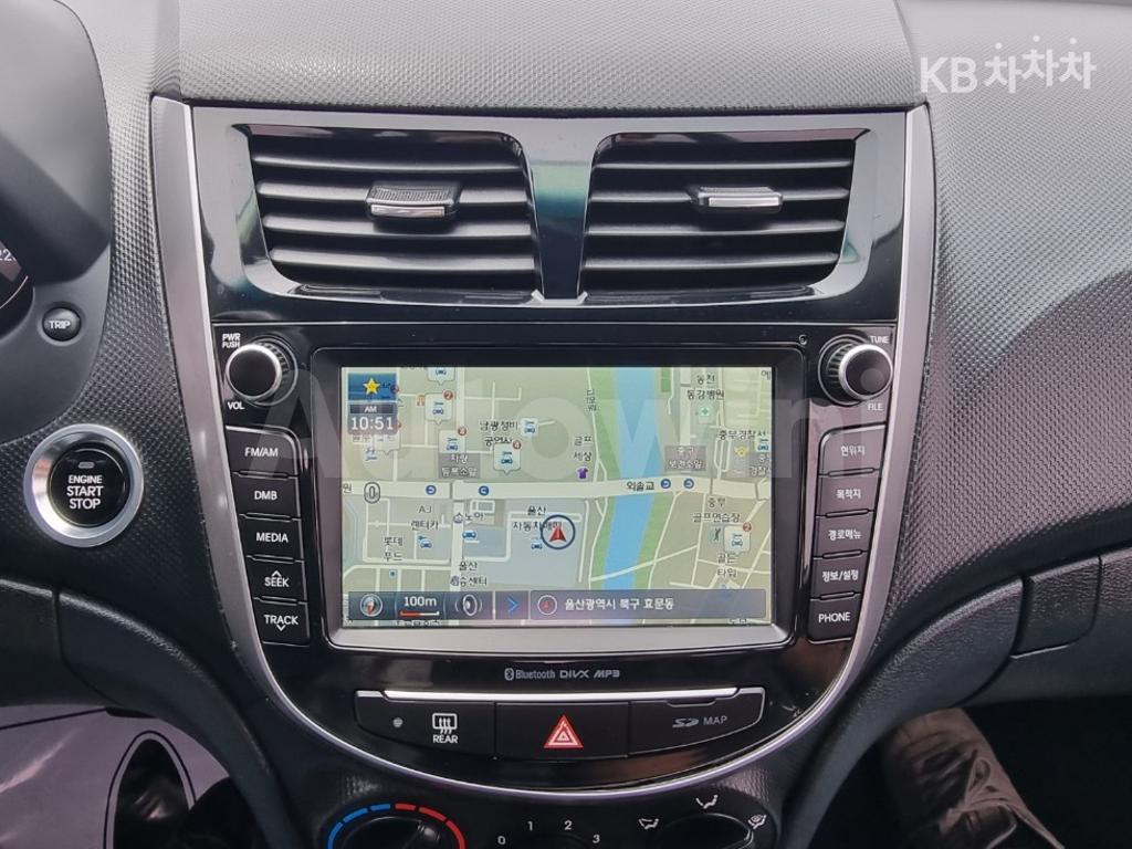 2017 HYUNDAI ACCENT  1.4 VVT MORDERN - 11