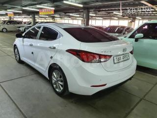 KMHDG41DBGU559285 2016 HYUNDAI  AVANTE ELANTRA 1.6 GDI MORDERN 튜익스EDITIONII-5