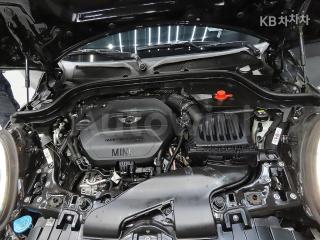 2017 MINI COOPER 3DOORS D 1.5 HIGH트림 - 8