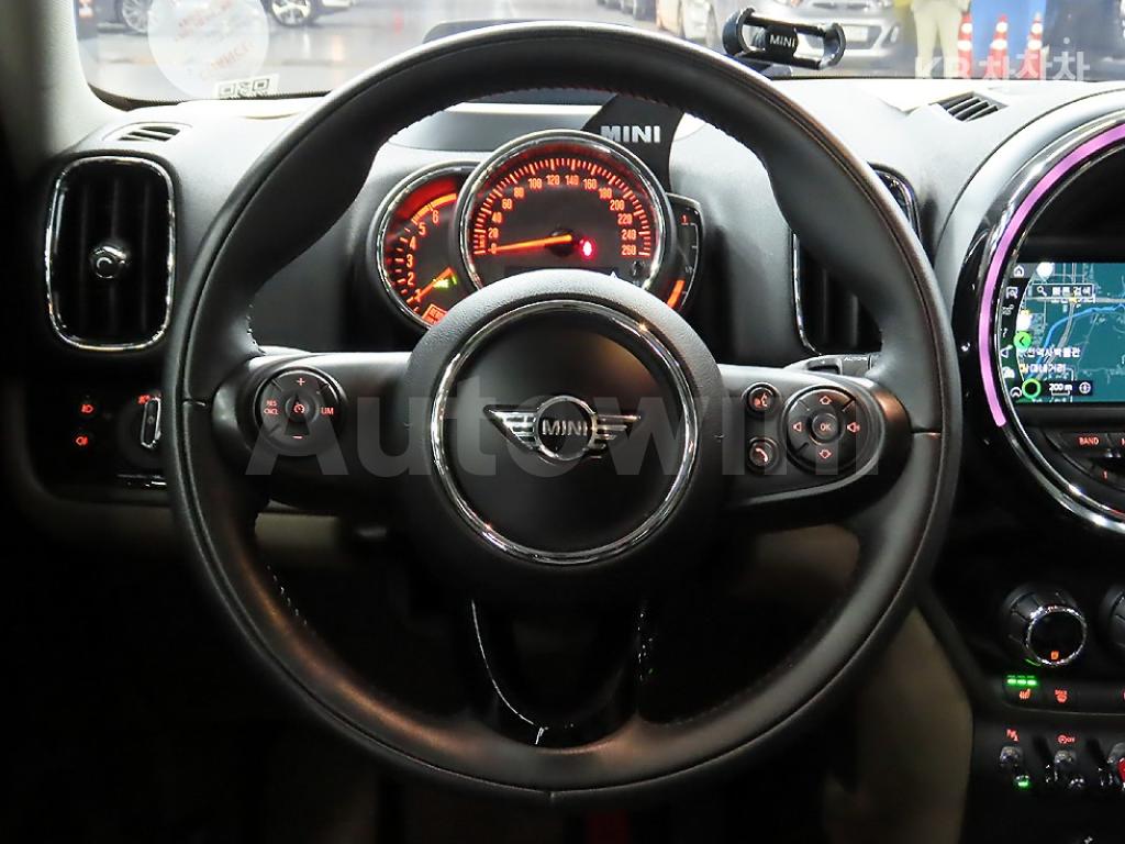 2018 MINI COOPER COUNTRYMAN 2.0 COOPER D ALL4 HIGHTRIM - 8