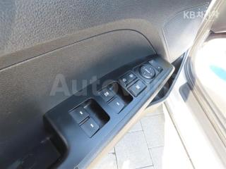 2018 HYUNDAI AVANTE AD ELANTRA 1.6 LPI 렌터카 STYLE - 9