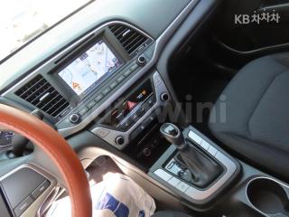 2018 HYUNDAI AVANTE AD ELANTRA 1.6 LPI 렌터카 STYLE - 12