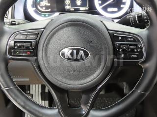 2018 KIA NIRO 1.6 PHEV PRESTIGE - 10
