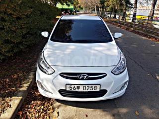 KMHCT41BEHU226953 2017 HYUNDAI ACCENT  1.4 VVT MORDERN-0
