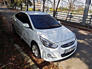 KMHCT41BEHU226953 2017 HYUNDAI ACCENT  1.4 VVT MORDERN-1