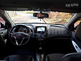 2017 HYUNDAI ACCENT  1.4 VVT MORDERN - 10