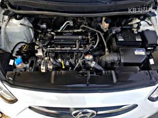 2017 HYUNDAI ACCENT  1.4 VVT MORDERN - 19