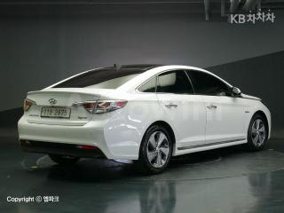 KMHE3411BGA015533 2016 HYUNDAI LF SONATA HYBRID 2.0 HEV MORDERN-2