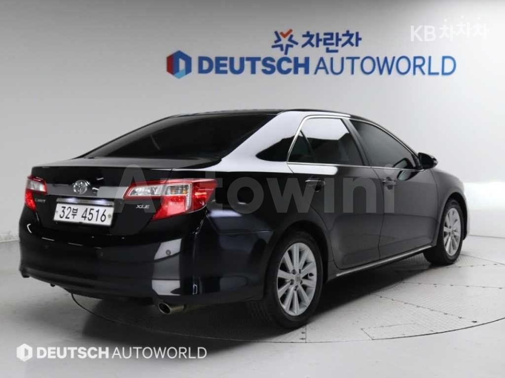 4T1BF1FK4CU563616 2012 TOYOTA CAMRY XLE-1