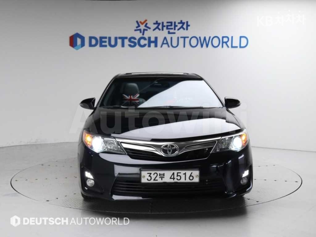4T1BF1FK4CU563616 2012 TOYOTA CAMRY XLE-2