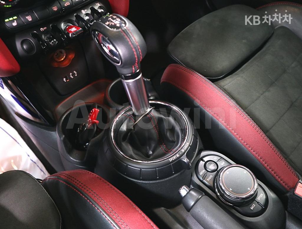 2017 MINI COOPER 3DOORS S 2.0 JCW BASIC - 19